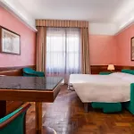 Hotel Crivi\'S